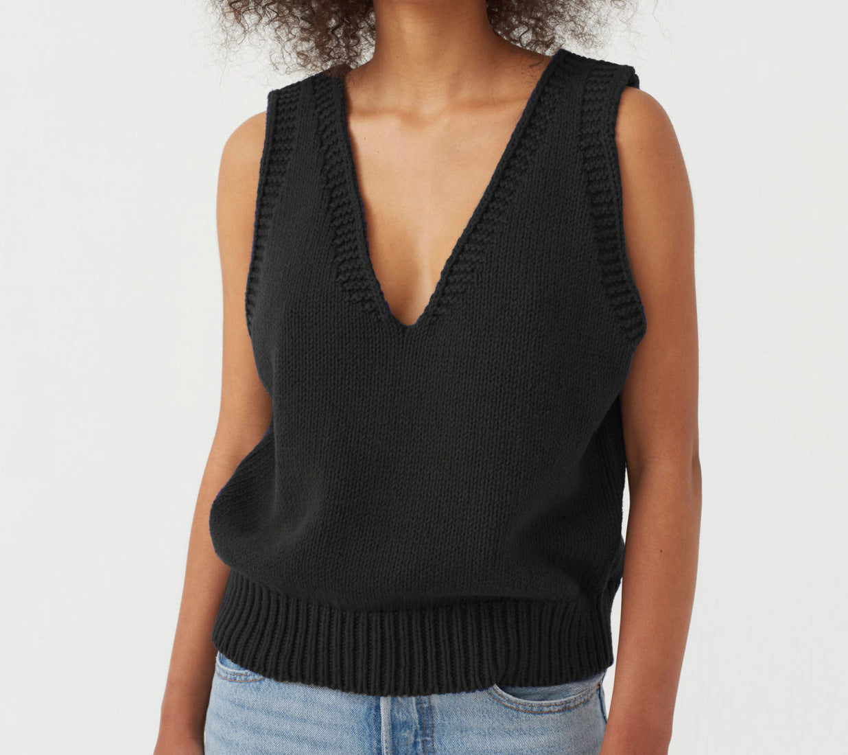 Ladies Knitted Vest Sleeveless Sweater